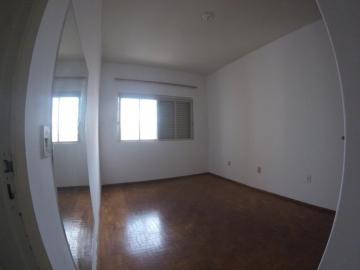 Alugar Apartamento / Padr&atilde;o em S&atilde;o Jos&eacute; do Rio Preto R$ 900,00 - Foto 11