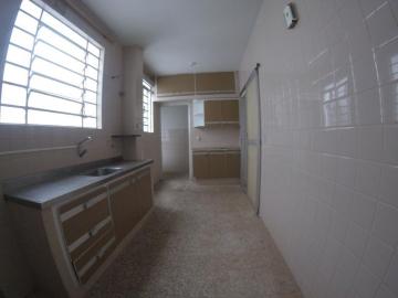 Alugar Apartamento / Padr&atilde;o em S&atilde;o Jos&eacute; do Rio Preto R$ 900,00 - Foto 12