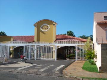 Alugar Casa / Condom&iacute;nio em S&atilde;o Jos&eacute; do Rio Preto. apenas R$ 780,00