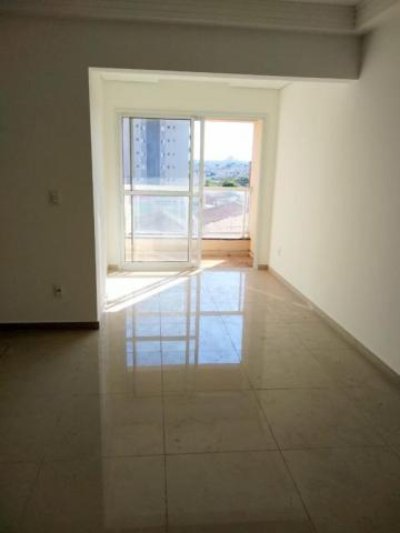 Alugar Apartamento / Padr&atilde;o em S&atilde;o Jos&eacute; do Rio Preto R$ 2.100,00 - Foto 7
