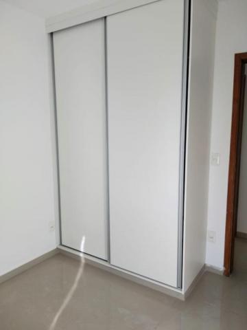 Alugar Apartamento / Padr&atilde;o em S&atilde;o Jos&eacute; do Rio Preto R$ 2.100,00 - Foto 8