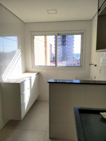 Alugar Apartamento / Padr&atilde;o em S&atilde;o Jos&eacute; do Rio Preto R$ 2.100,00 - Foto 14