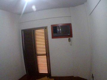Alugar Apartamento / Padr&atilde;o em S&atilde;o Jos&eacute; do Rio Preto R$ 1.200,00 - Foto 7