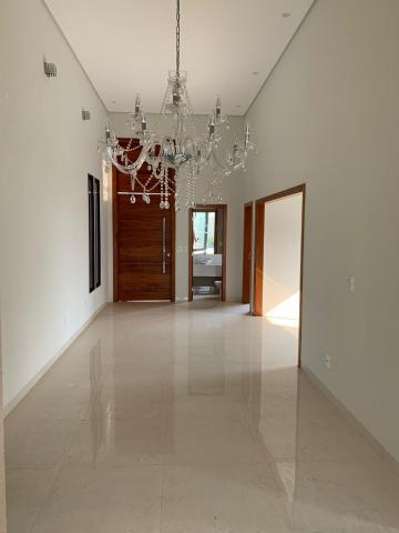 Alugar Casa / Condom&iacute;nio em S&atilde;o Jos&eacute; do Rio Preto. apenas R$ 6.500,00