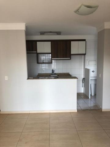 Alugar Apartamento / Padr&atilde;o em S&atilde;o Jos&eacute; do Rio Preto R$ 1.500,00 - Foto 10