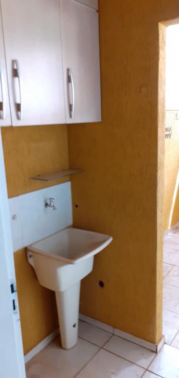 Alugar Casa / Condom&iacute;nio em S&atilde;o Jos&eacute; do Rio Preto R$ 1.700,00 - Foto 8