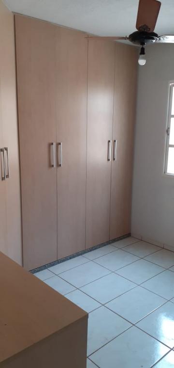 Alugar Casa / Condom&iacute;nio em S&atilde;o Jos&eacute; do Rio Preto R$ 1.700,00 - Foto 10