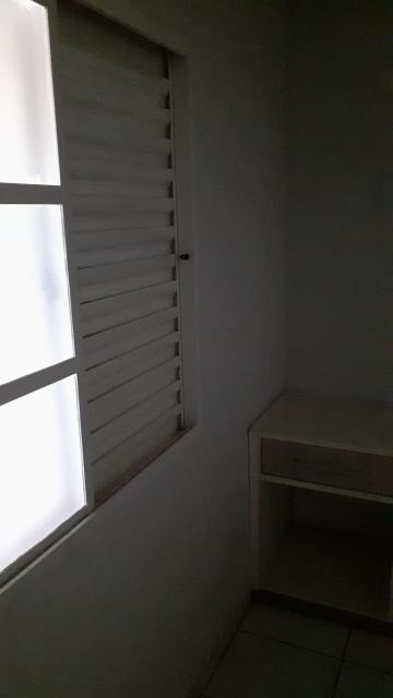Alugar Casa / Condom&iacute;nio em S&atilde;o Jos&eacute; do Rio Preto R$ 1.700,00 - Foto 11