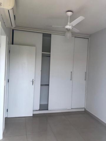 Alugar Casa / Condom&iacute;nio em S&atilde;o Jos&eacute; do Rio Preto R$ 3.000,00 - Foto 16