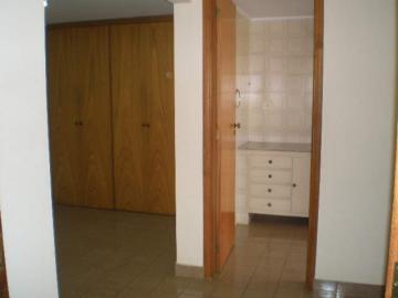 Alugar Apartamento / Padr&atilde;o em S&atilde;o Jos&eacute; do Rio Preto R$ 1.500,00 - Foto 10
