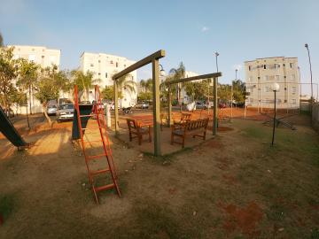Alugar Apartamento / Padr&atilde;o em S&atilde;o Jos&eacute; do Rio Preto R$ 700,00 - Foto 14