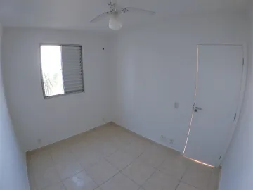 Alugar Apartamento / Padr&atilde;o em S&atilde;o Jos&eacute; do Rio Preto R$ 700,00 - Foto 5