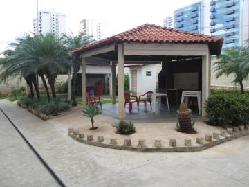 Alugar Apartamento / Padr&atilde;o em S&atilde;o Jos&eacute; do Rio Preto. apenas R$ 325.000,00