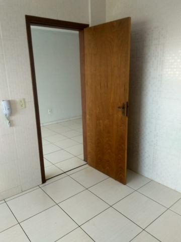 Comprar Apartamento / Padr&atilde;o em S&atilde;o Jos&eacute; do Rio Preto R$ 215.000,00 - Foto 3