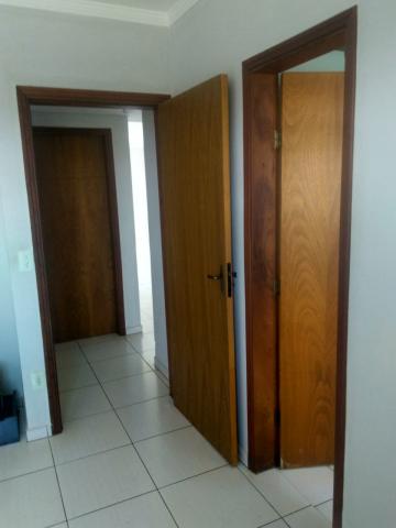 Comprar Apartamento / Padr&atilde;o em S&atilde;o Jos&eacute; do Rio Preto R$ 215.000,00 - Foto 5