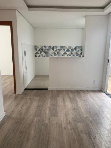 Alugar Apartamento / Padr&atilde;o em S&atilde;o Jos&eacute; do Rio Preto R$ 950,00 - Foto 2