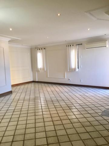 Alugar Apartamento / Padr&atilde;o em S&atilde;o Jos&eacute; do Rio Preto R$ 1.800,00 - Foto 2