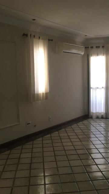 Alugar Apartamento / Padr&atilde;o em S&atilde;o Jos&eacute; do Rio Preto R$ 1.800,00 - Foto 3