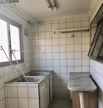Alugar Apartamento / Padr&atilde;o em S&atilde;o Jos&eacute; do Rio Preto R$ 1.800,00 - Foto 20