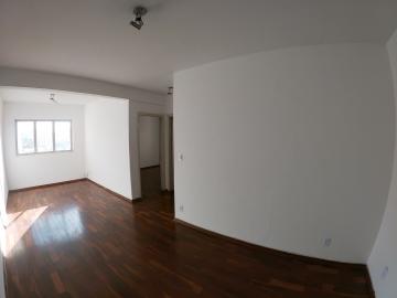 Alugar Apartamento / Padr&atilde;o em S&atilde;o Jos&eacute; do Rio Preto R$ 600,00 - Foto 2