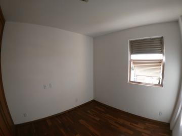 Alugar Apartamento / Padr&atilde;o em S&atilde;o Jos&eacute; do Rio Preto R$ 600,00 - Foto 8