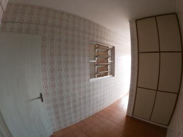 Alugar Apartamento / Padr&atilde;o em S&atilde;o Jos&eacute; do Rio Preto R$ 600,00 - Foto 12