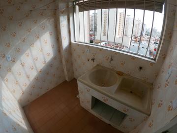 Alugar Apartamento / Padr&atilde;o em S&atilde;o Jos&eacute; do Rio Preto R$ 600,00 - Foto 15
