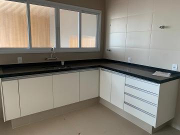 Alugar Casa / Sobrado em S&atilde;o Jos&eacute; do Rio Preto. apenas R$ 5.000,00