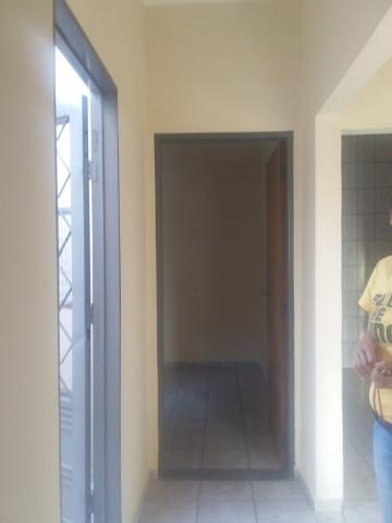 Comprar Casa / Padr&atilde;o em Mirassol R$ 260.000,00 - Foto 4