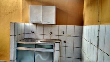 Alugar Casa / Padr&atilde;o em S&atilde;o Jos&eacute; do Rio Preto R$ 800,00 - Foto 9