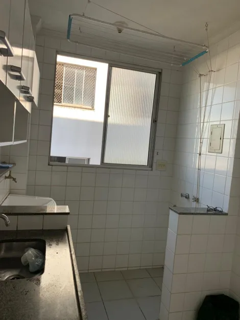 Alugar Apartamento / Padr&atilde;o em S&atilde;o Jos&eacute; do Rio Preto R$ 1.000,00 - Foto 7