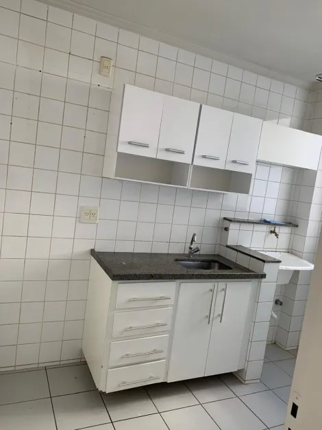 Alugar Apartamento / Padr&atilde;o em S&atilde;o Jos&eacute; do Rio Preto R$ 1.000,00 - Foto 9