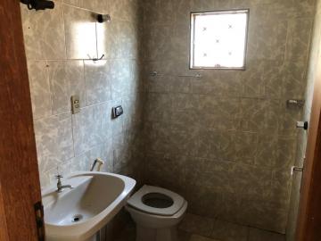 Alugar Casa / Padr&atilde;o em S&atilde;o Jos&eacute; do Rio Preto R$ 1.500,00 - Foto 4