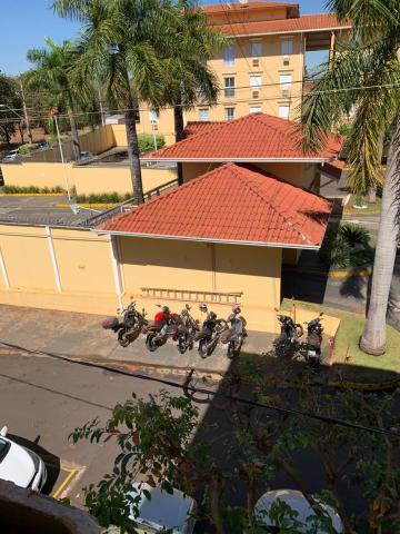 Alugar Apartamento / Padr&atilde;o em S&atilde;o Jos&eacute; do Rio Preto R$ 750,00 - Foto 18