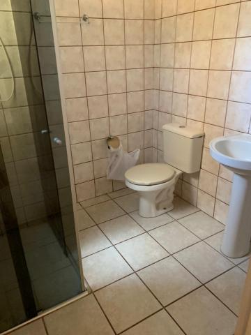 Alugar Apartamento / Padr&atilde;o em S&atilde;o Jos&eacute; do Rio Preto R$ 750,00 - Foto 24