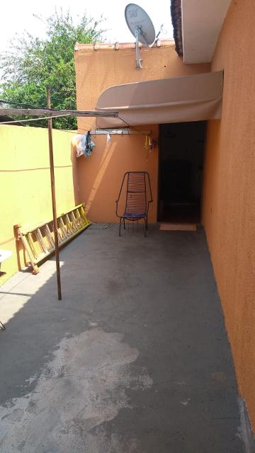 Comprar Casa / Padr&atilde;o em S&atilde;o Jos&eacute; do Rio Preto R$ 250.000,00 - Foto 3