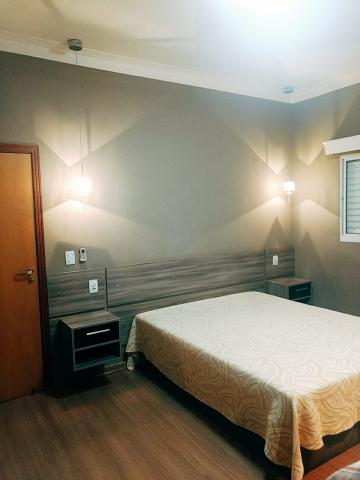 Comprar Casa / Padr&atilde;o em Potirendaba R$ 570.000,00 - Foto 4