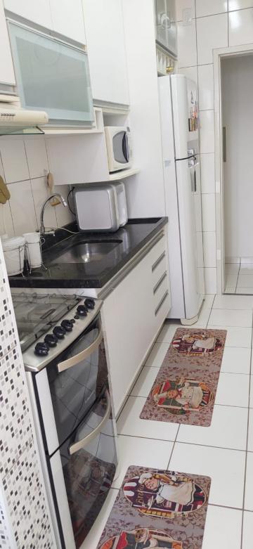 Comprar Apartamento / Padr&atilde;o em S&atilde;o Jos&eacute; do Rio Preto R$ 225.000,00 - Foto 5