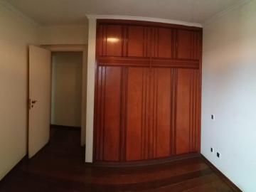 Alugar Apartamento / Padr&atilde;o em S&atilde;o Jos&eacute; do Rio Preto R$ 1.000,00 - Foto 29