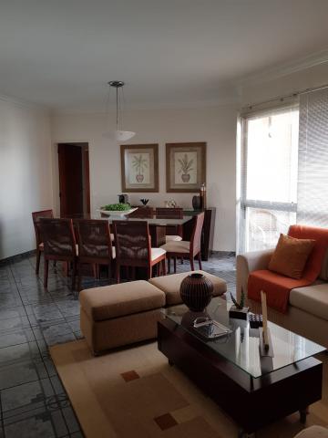 Alugar Apartamento / Padr&atilde;o em S&atilde;o Jos&eacute; do Rio Preto. apenas R$ 730.000,00