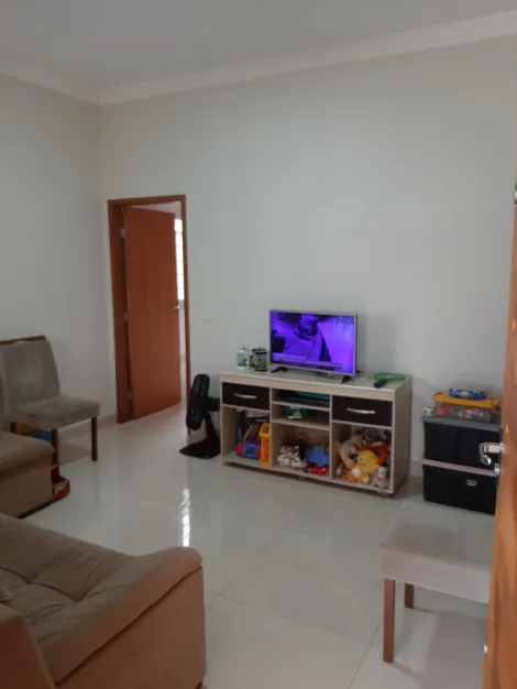 Alugar Casa / Padr&atilde;o em S&atilde;o Jos&eacute; do Rio Preto. apenas R$ 450.000,00