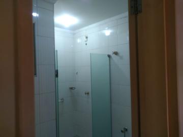 Alugar Apartamento / Padr&atilde;o em S&atilde;o Jos&eacute; do Rio Preto R$ 1.800,00 - Foto 5