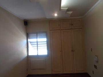 Alugar Apartamento / Padr&atilde;o em S&atilde;o Jos&eacute; do Rio Preto R$ 1.800,00 - Foto 3
