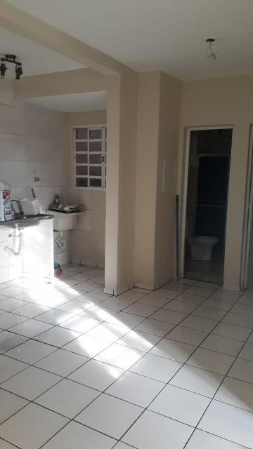 Comprar Apartamento / Padr&atilde;o em S&atilde;o Jos&eacute; do Rio Preto R$ 148.000,00 - Foto 2