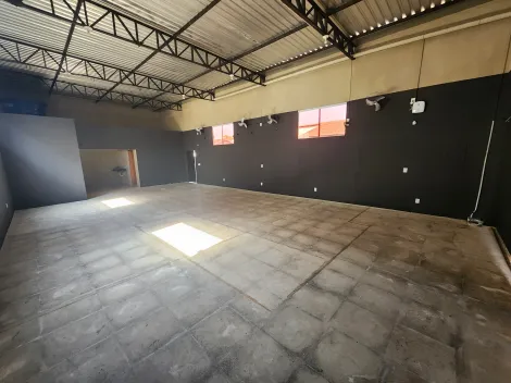 Alugar Comercial / Sal&atilde;o em S&atilde;o Jos&eacute; do Rio Preto R$ 2.800,00 - Foto 2