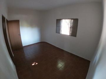 Alugar Casa / Padr&atilde;o em S&atilde;o Jos&eacute; do Rio Preto R$ 750,00 - Foto 4