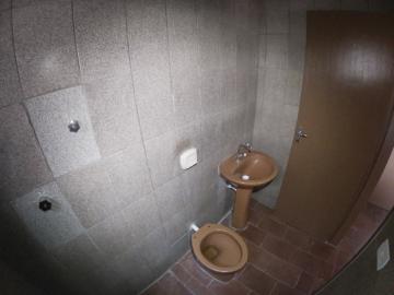 Alugar Casa / Padr&atilde;o em S&atilde;o Jos&eacute; do Rio Preto R$ 750,00 - Foto 12