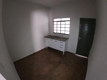 Alugar Casa / Padr&atilde;o em S&atilde;o Jos&eacute; do Rio Preto R$ 750,00 - Foto 9
