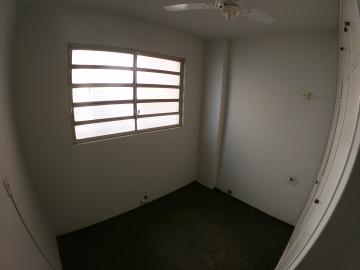 Alugar Apartamento / Padr&atilde;o em S&atilde;o Jos&eacute; do Rio Preto R$ 1.000,00 - Foto 22