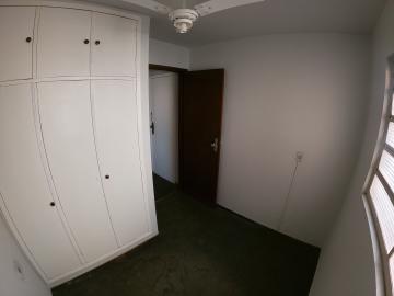 Alugar Apartamento / Padr&atilde;o em S&atilde;o Jos&eacute; do Rio Preto R$ 1.000,00 - Foto 23